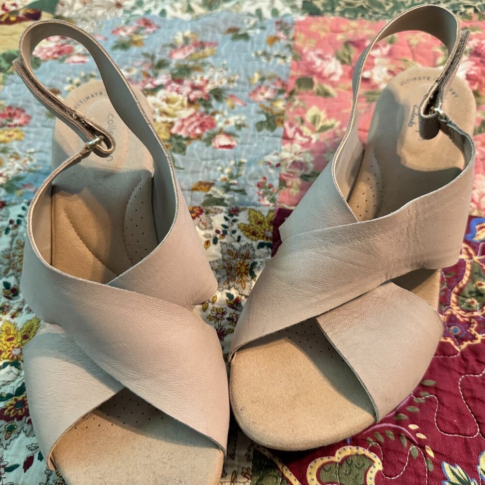 Clarks Women's Crisscross Slingback Sandals in Light Beige